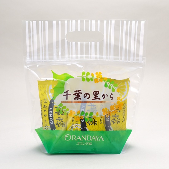 檸檬ミルフィーユサンド6個入袋　　　　　　　　　　　　　　　　　　　　　　　　　　　　　　　　　　　　　　　　　　　　袋デザイン、パッケージデザインが予告なく変更になる場合がございます。予めご了承下さい。